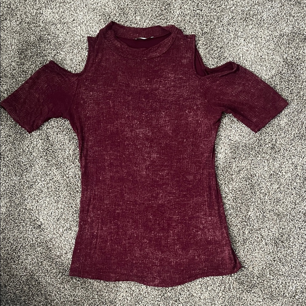 Acemi Burgundy Cold Shoulder Blouse